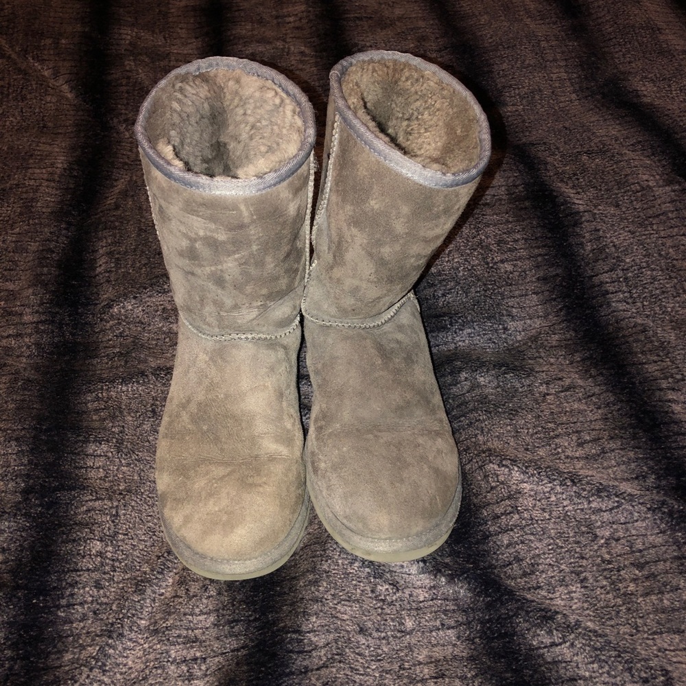 Ugg Classic Boot - image 7